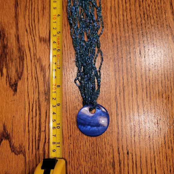 NWT Blue Green Disc Beaded Necklace Jewelry - Picture 4 of 4